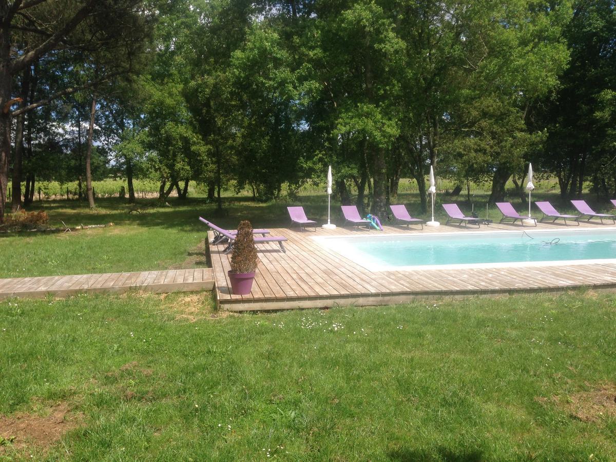 Bed and Breakfast Domaine De Giron Moulis-en-Médoc Exterior foto